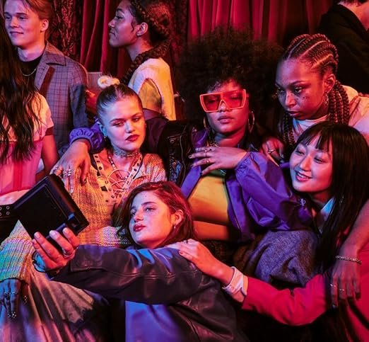 Fujifilm Instax Square SQ40 Black Instant Camera – Classic Design with Square Prints - Image 4